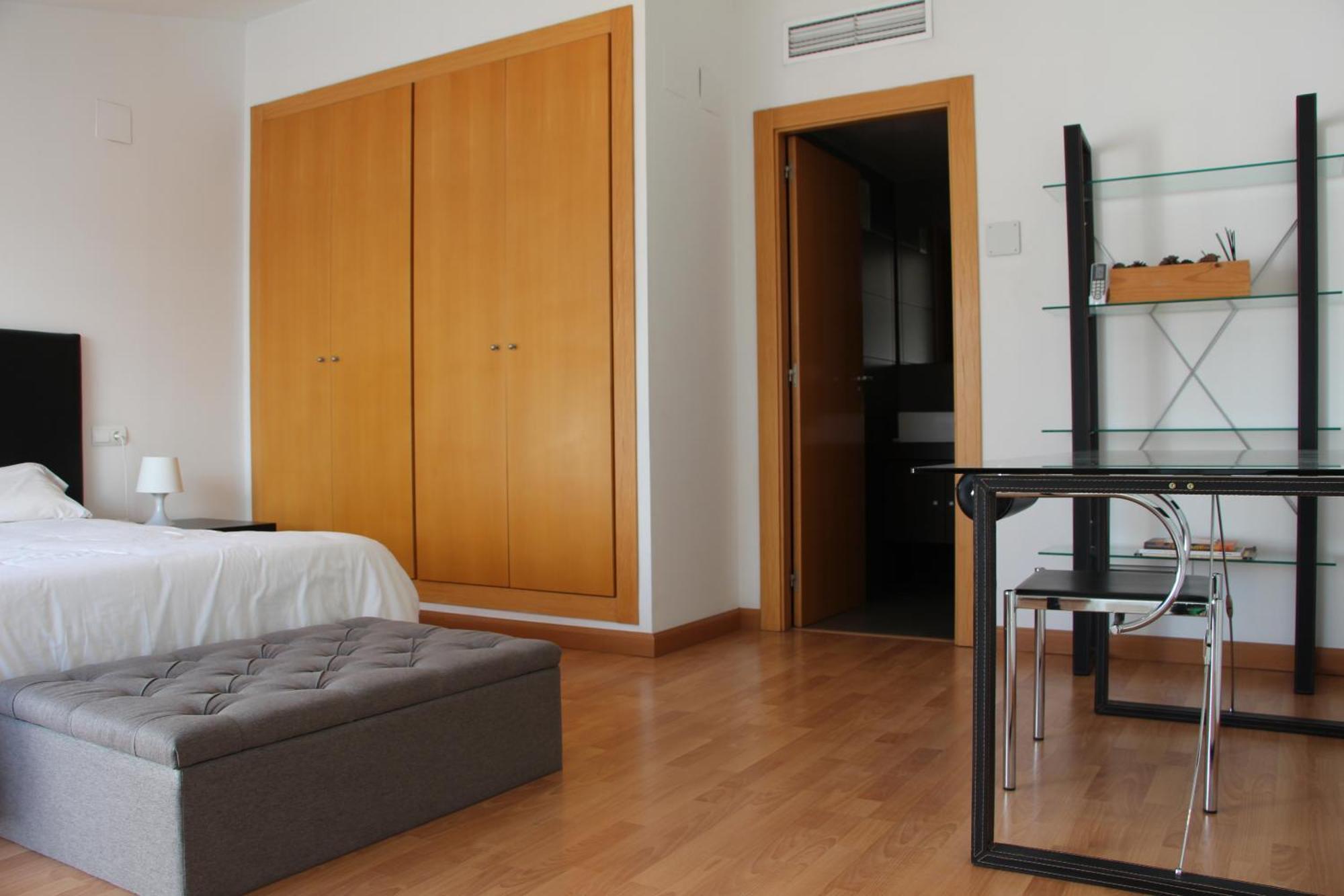 Apartamentos La Pergola Castellón Castellón de la Plana Habitación foto