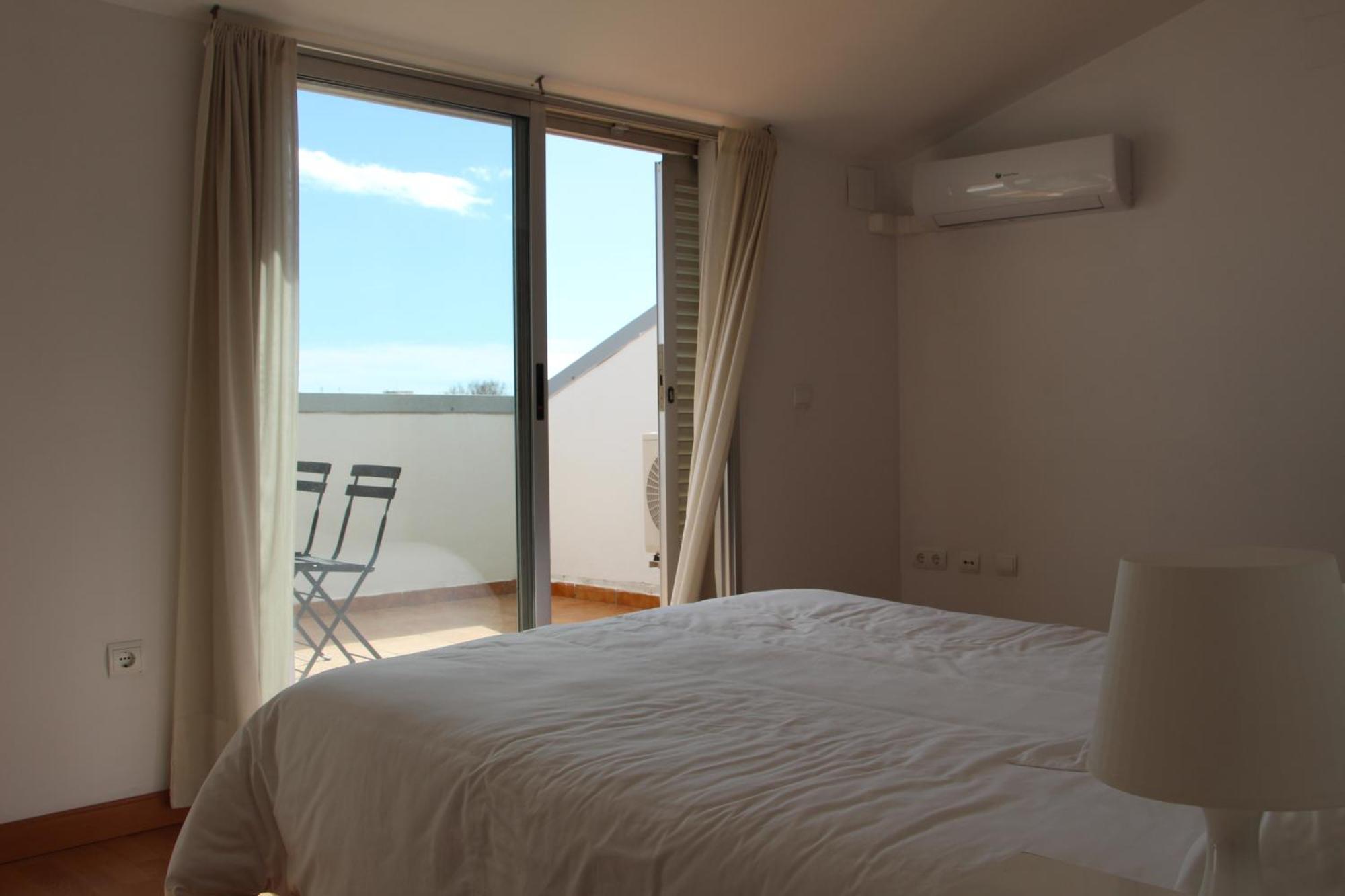Apartamentos La Pergola Castellón Castellón de la Plana Habitación foto