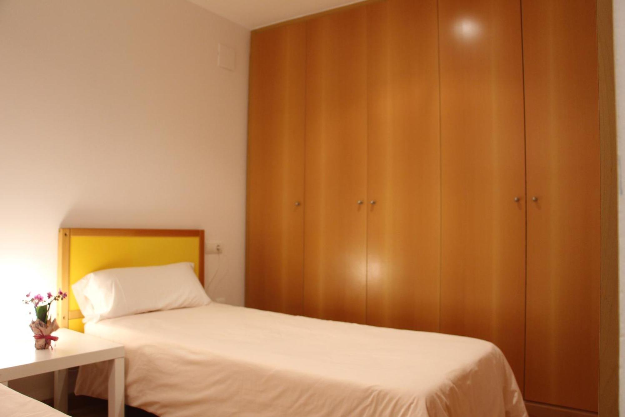 Apartamentos La Pergola Castellón Castellón de la Plana Habitación foto