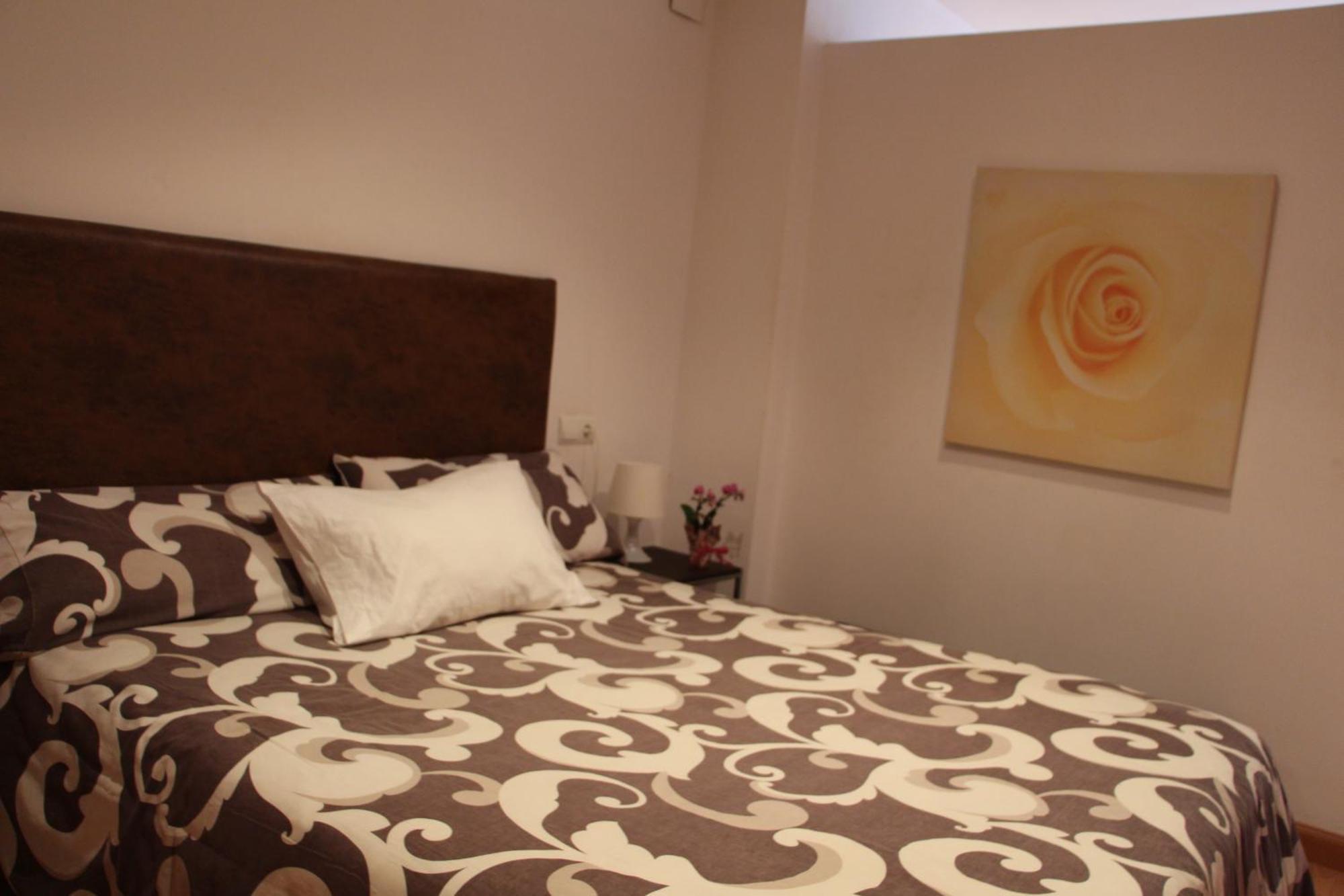 Apartamentos La Pergola Castellón Castellón de la Plana Habitación foto