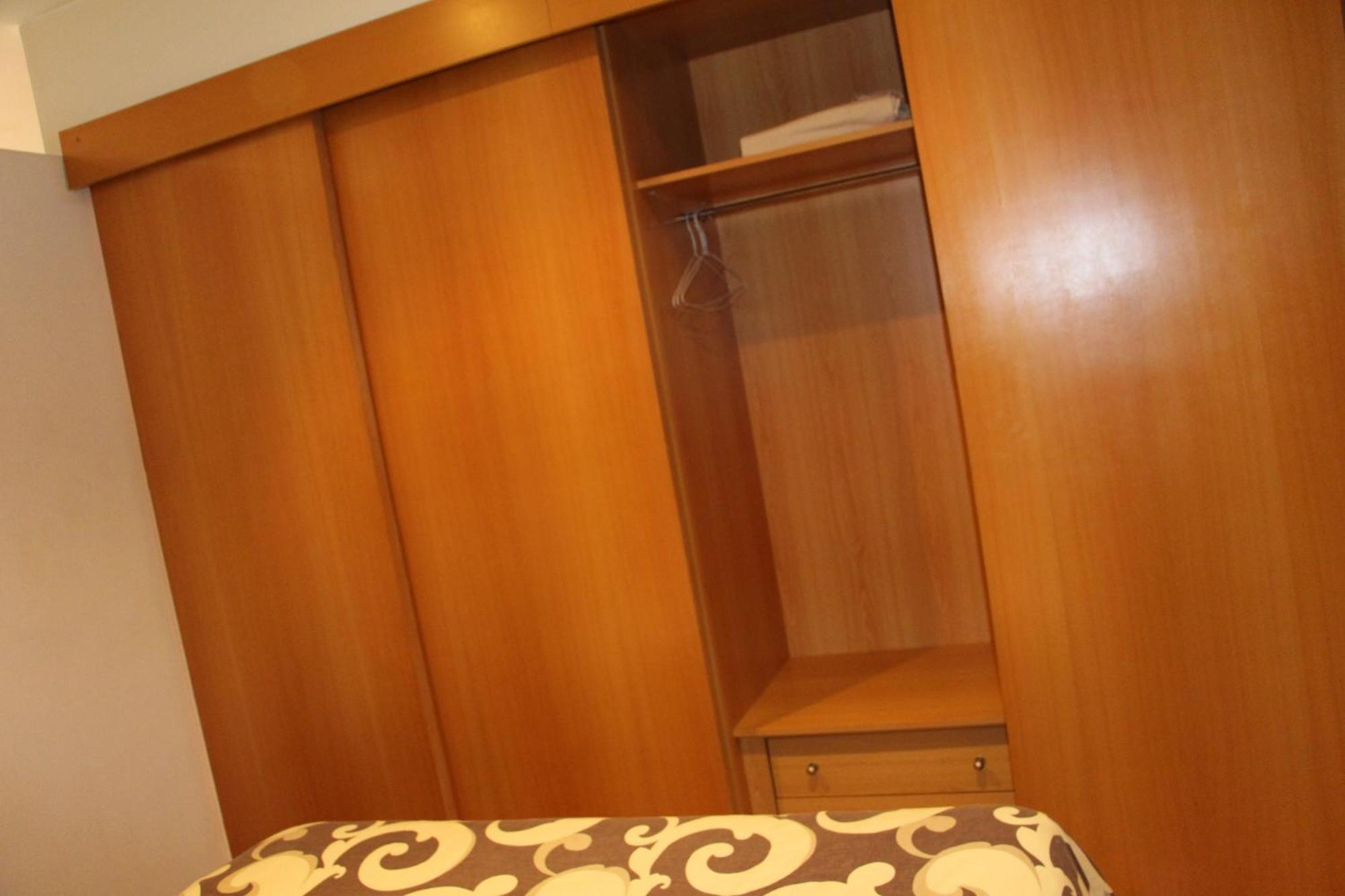 Apartamentos La Pergola Castellón Castellón de la Plana Habitación foto